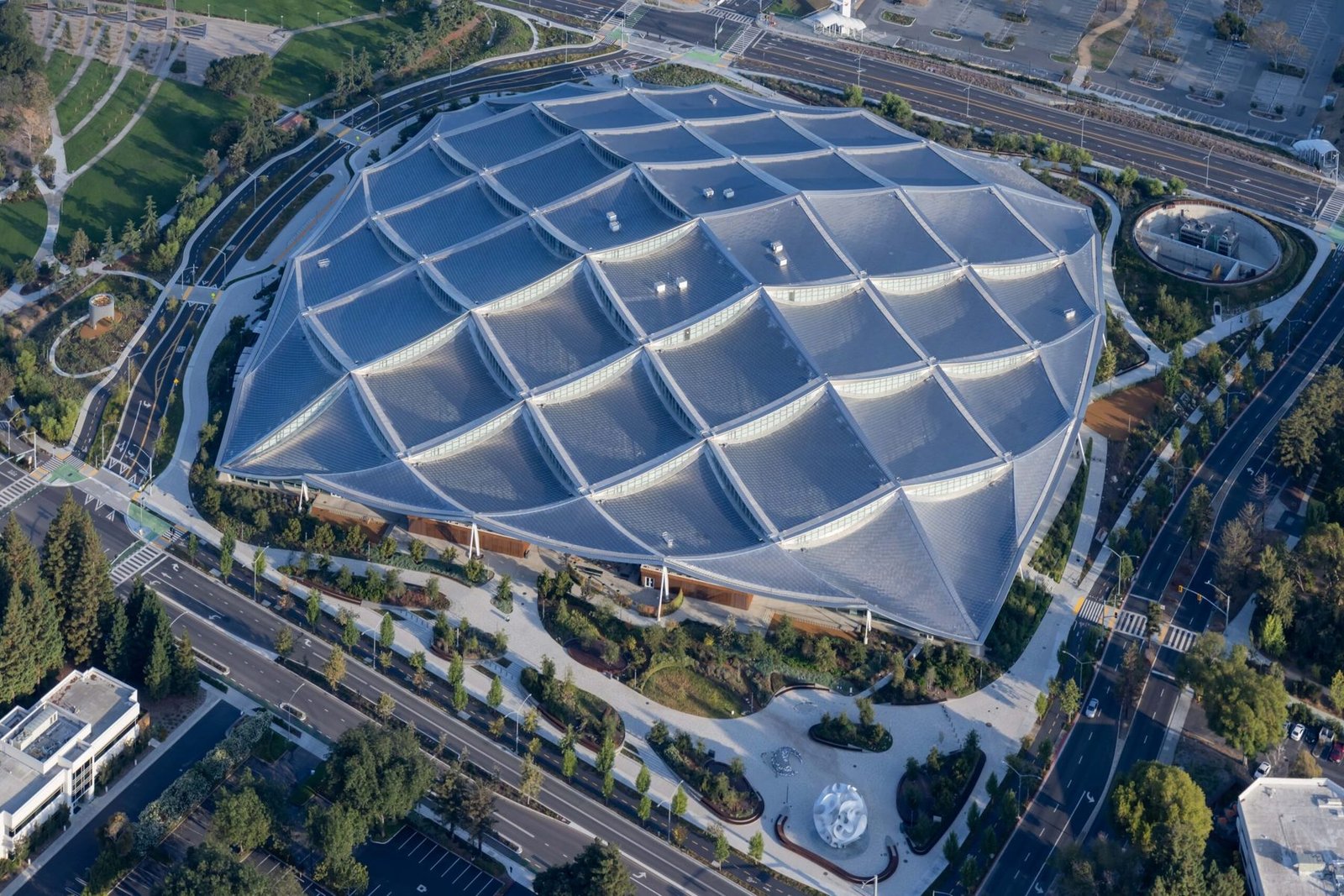 Google Charleston East, Mountain View, California: corporate hq & campus project, Heatherwick Studio · BIG, view 1